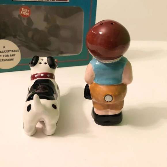 Attractives Magnetic Salt and Pepper Shakers A Lady And A  Tramp Dog - Picture 9 of 15